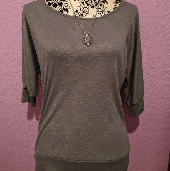 NWT SIZE M slouchy grey sweater sexy & cute - Picture 1 of 5